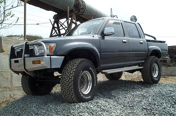 Toyota Hilux Mighty-X