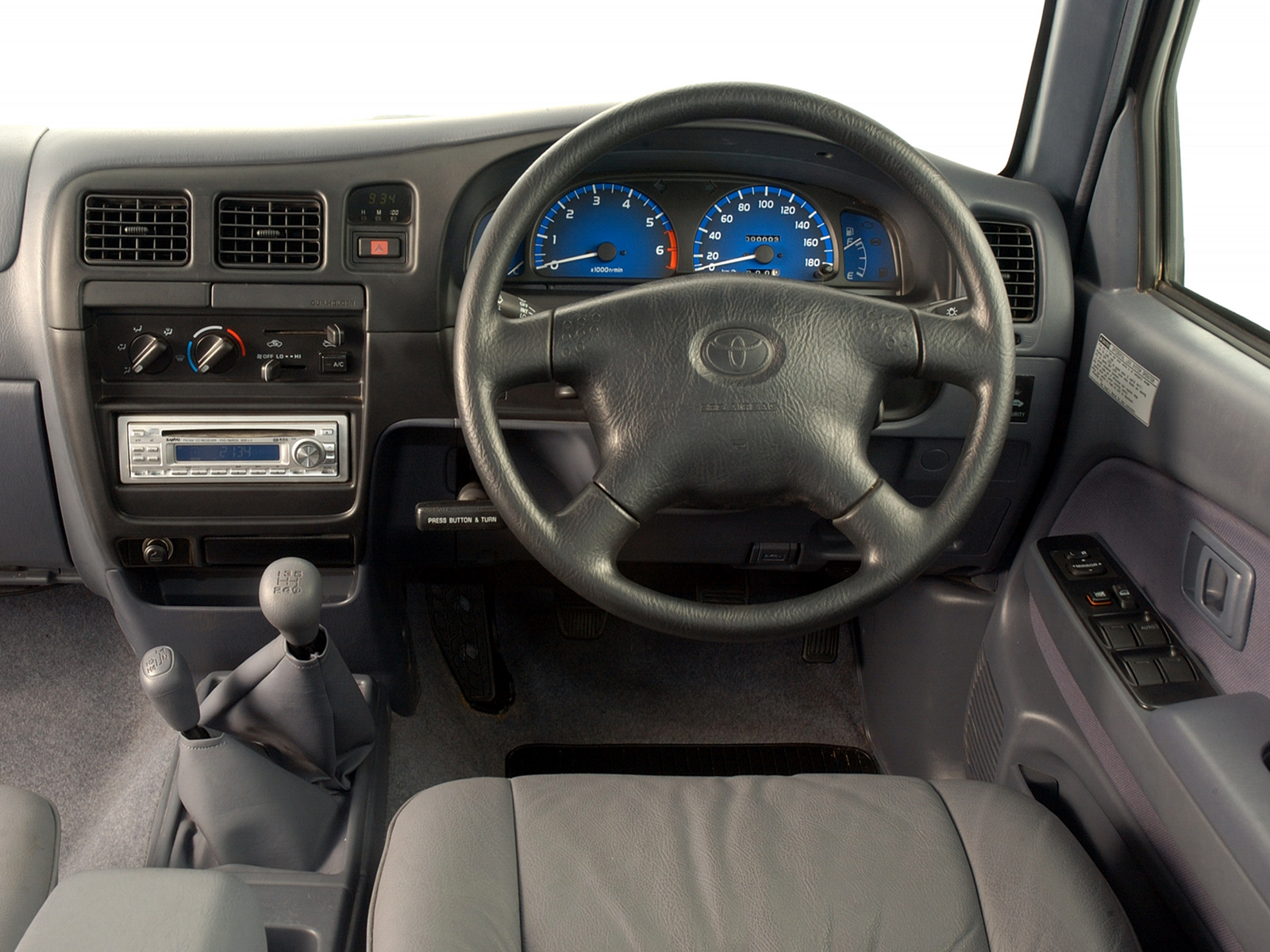 Toyota Hilux Mk4