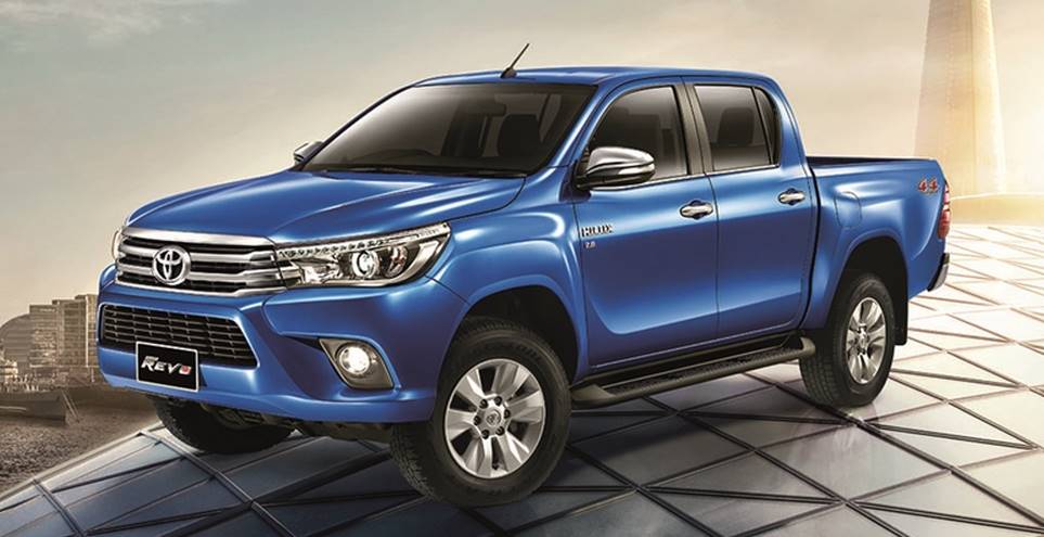 Toyota Hilux Revo 2015