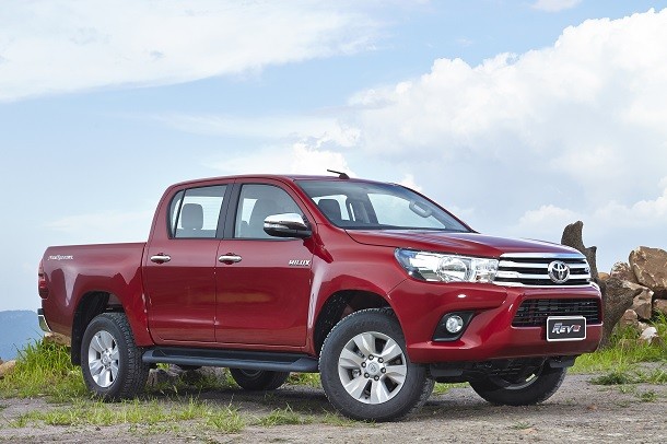 Toyota Hilux Revo 2016