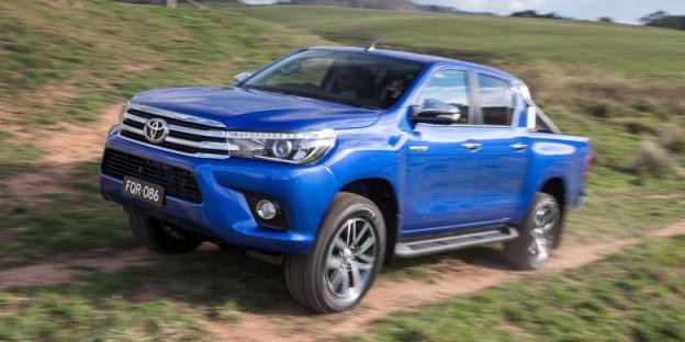 Toyota Hilux Revo 2016