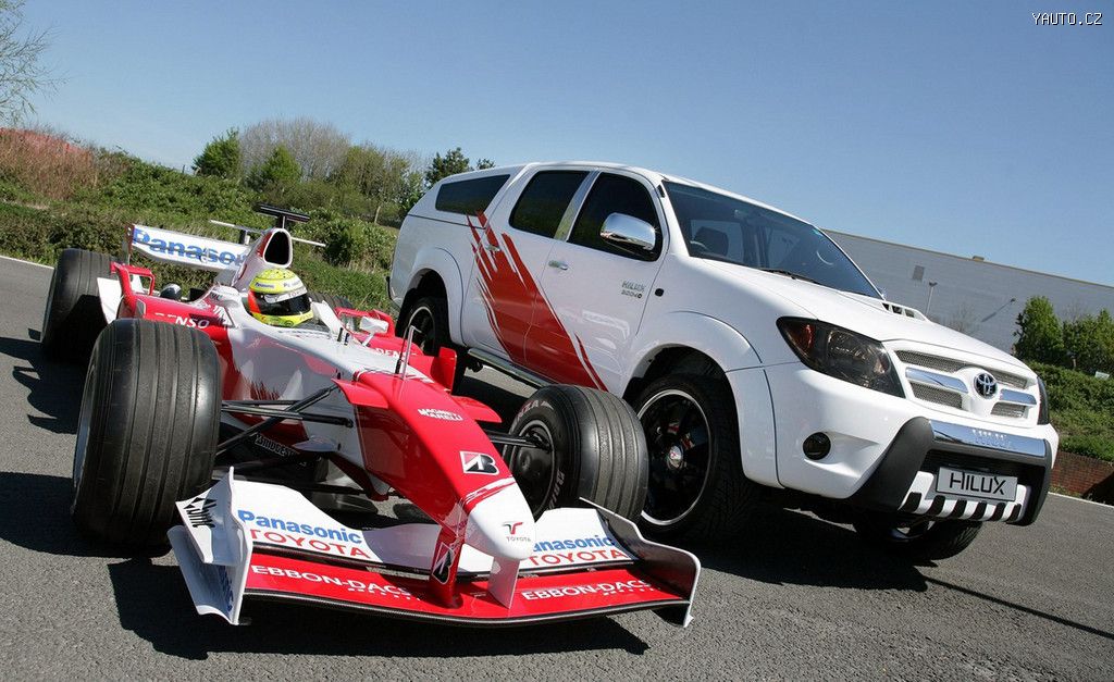 Toyota Hilux Sport