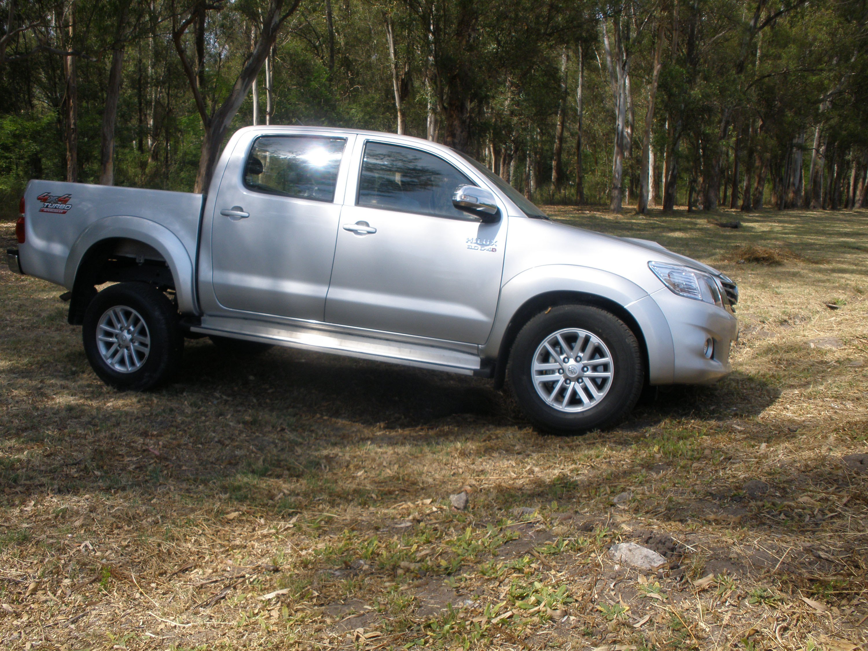 Toyota Hilux Srv