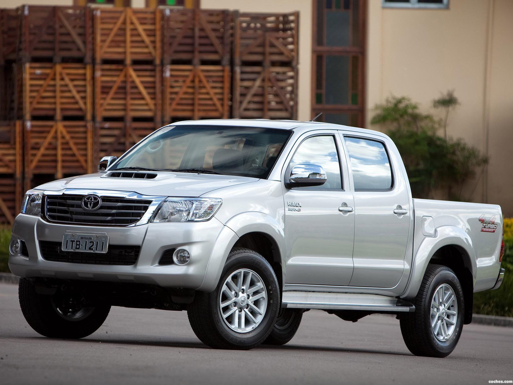 Toyota Hilux Srv