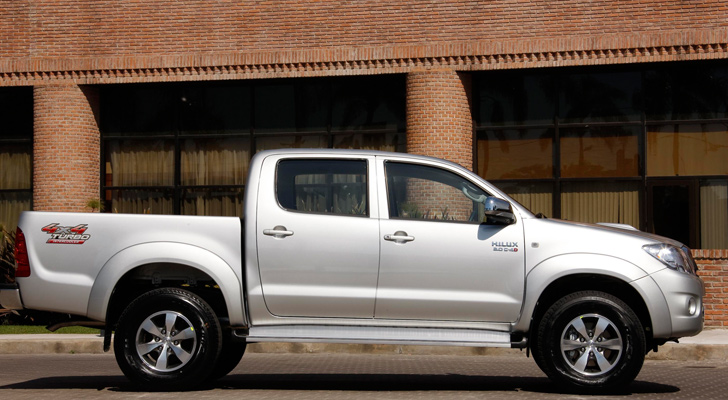 Toyota Hilux Srv