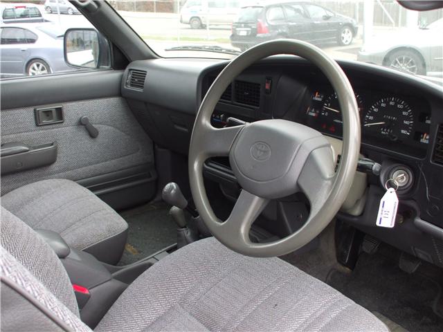 Toyota Hilux Srx