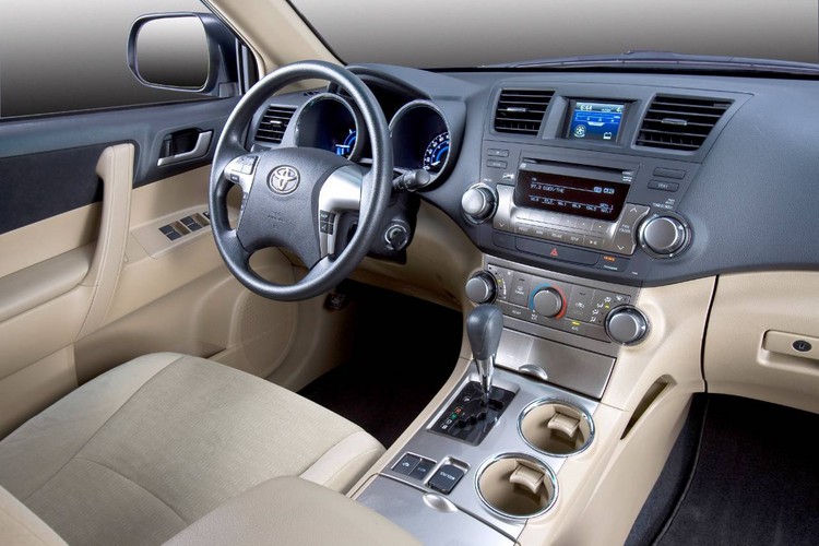 Toyota Hybrid 2010