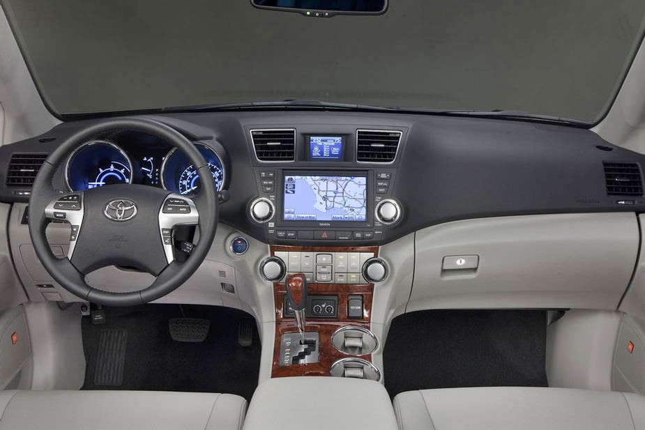 Toyota Hybrid 2011