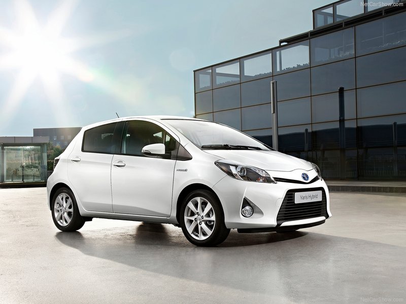 Toyota Hybrid 2013