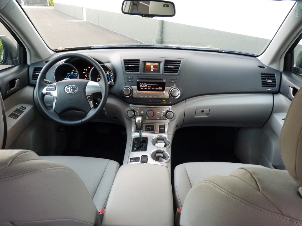 Toyota Hybrid 4x4