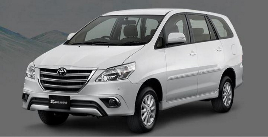 Toyota Innova 2014