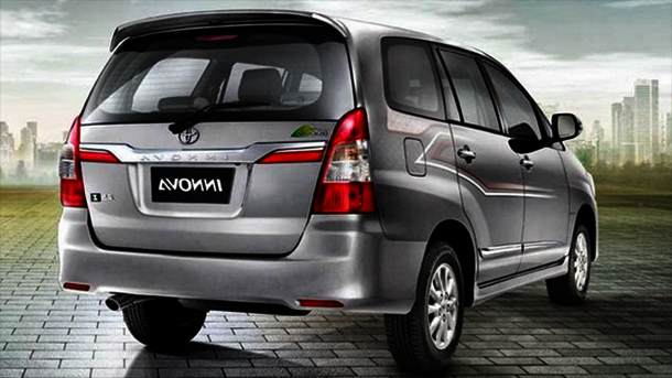 Toyota Innova 2016