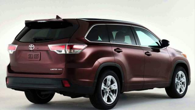 Toyota Innova 2016