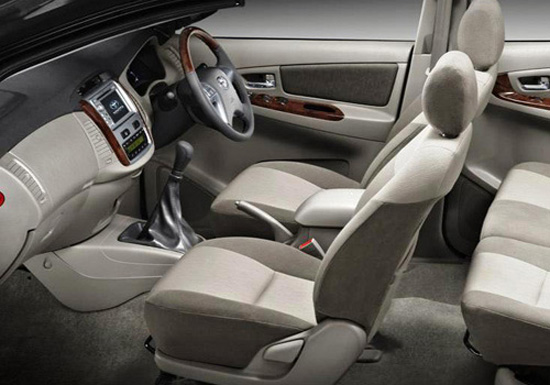 Toyota Innova 8 Seater