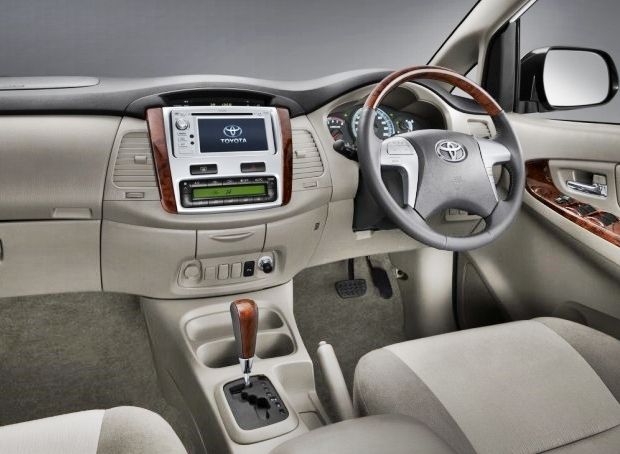 Toyota Innova Automatic