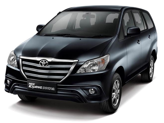 Toyota Innova G 2015