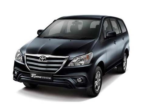 Toyota Innova G4