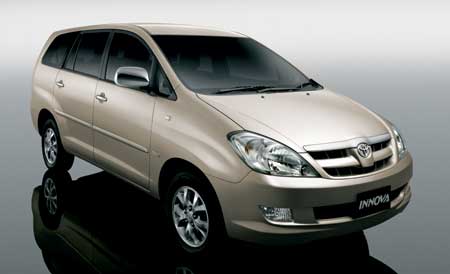 Toyota Innova G4
