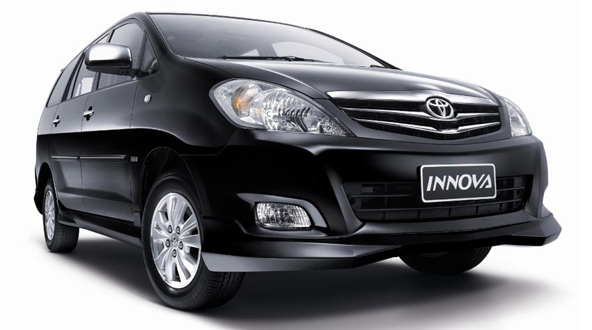 Toyota Innova V