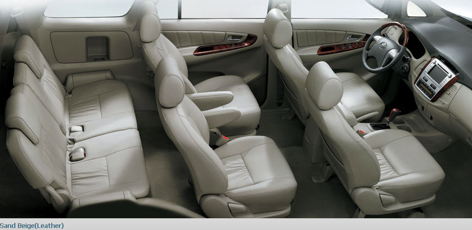 Toyota Innova Van