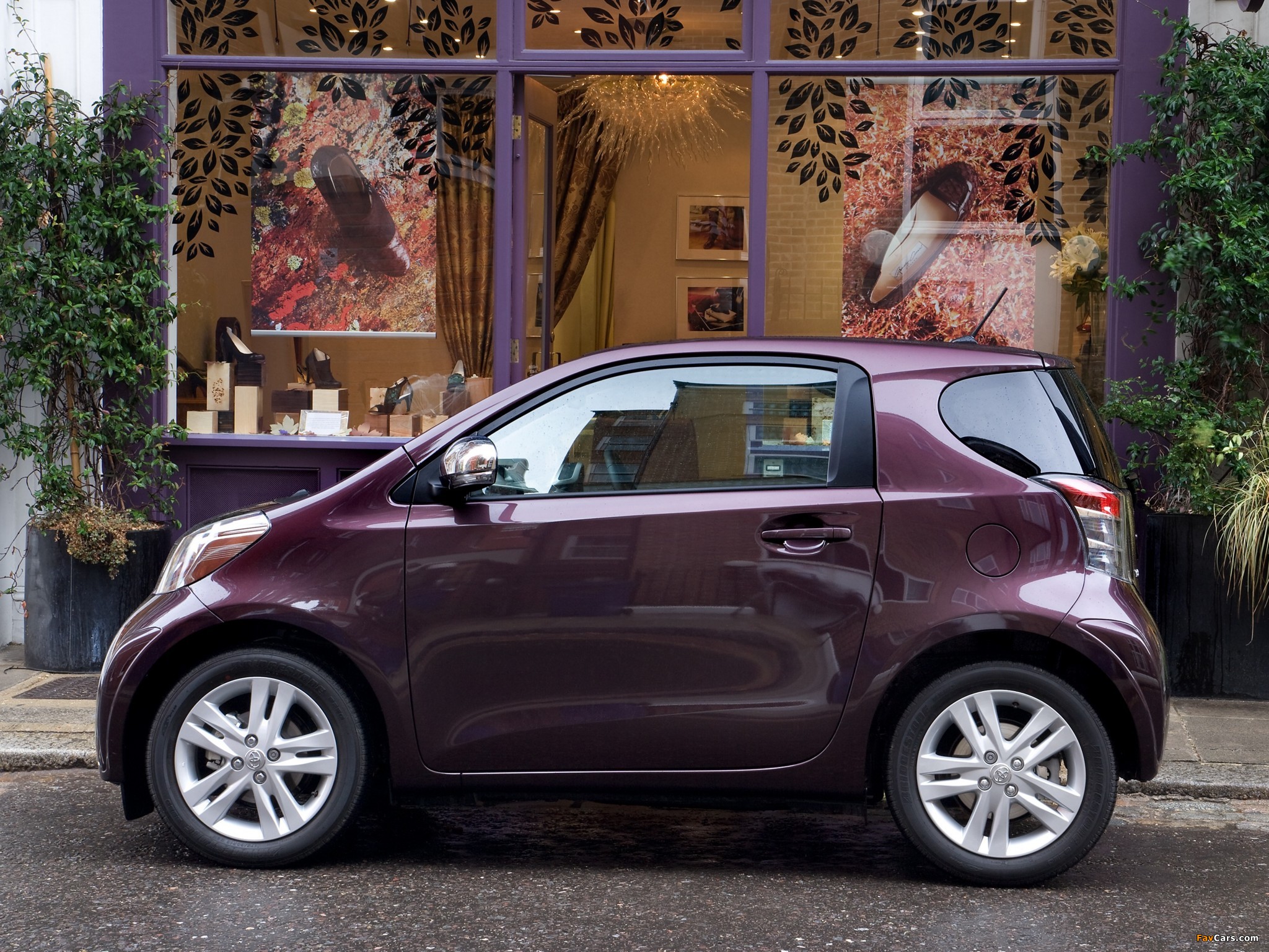 Toyota Iq 2009
