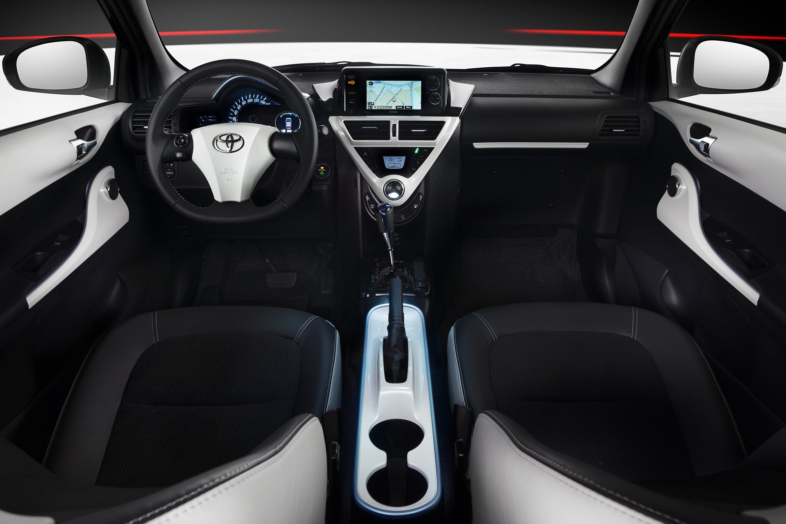 Toyota Iq 2012