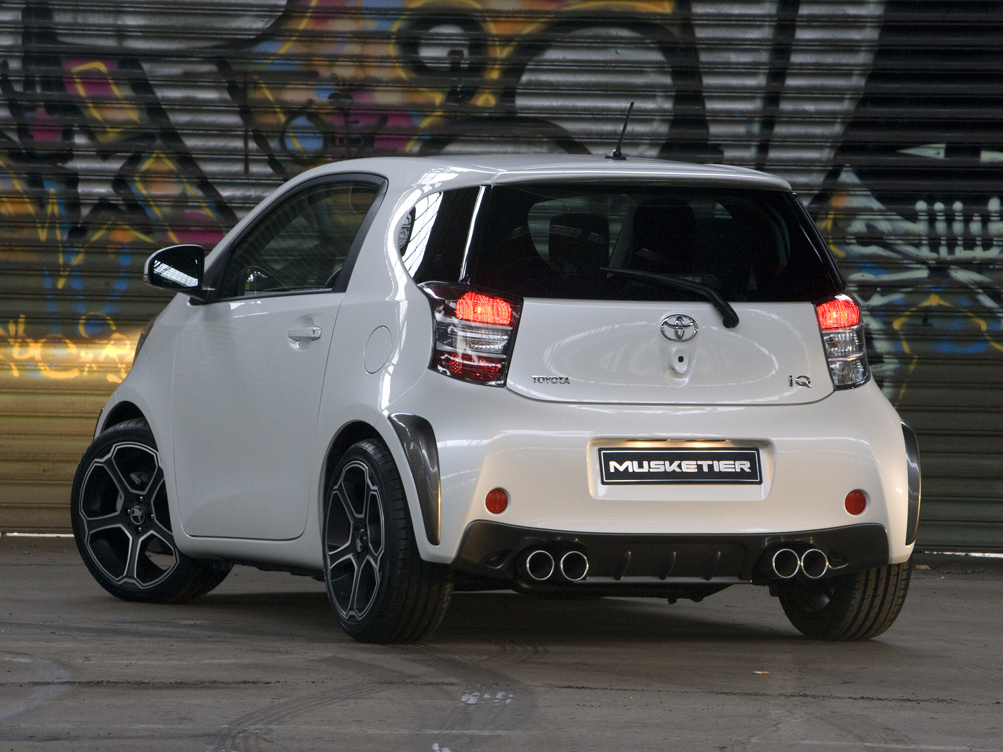Toyota Iq