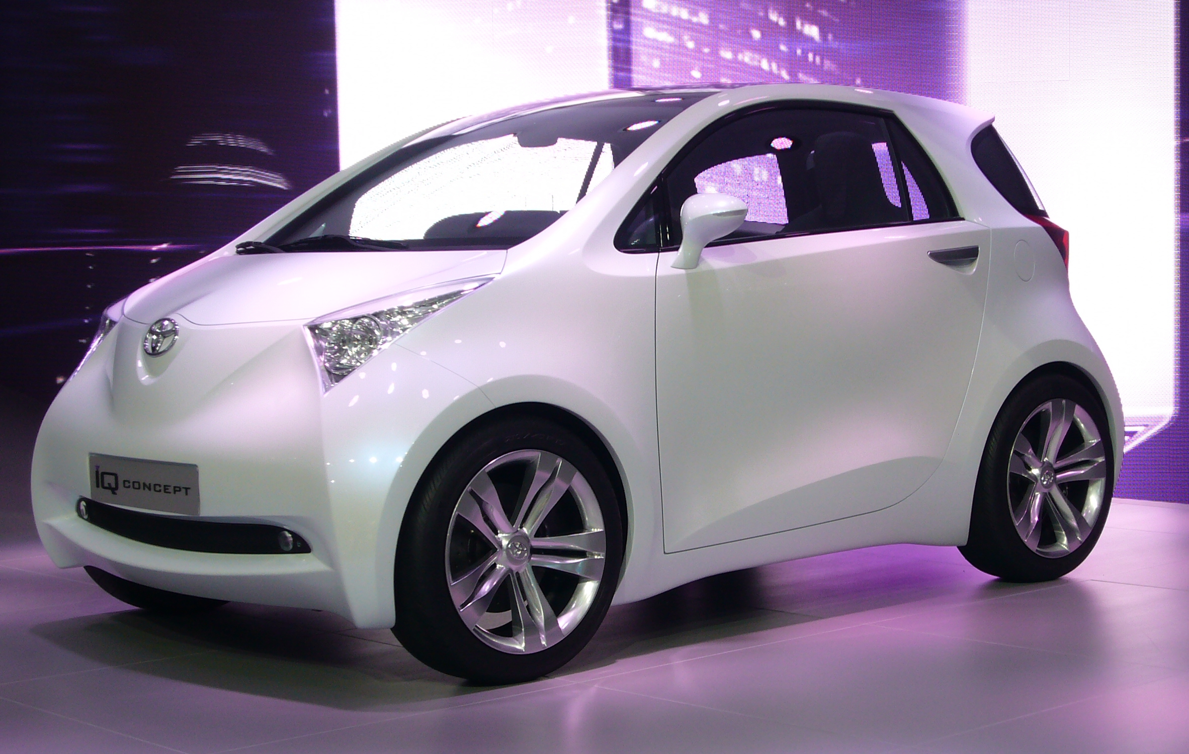 Toyota Iq Concept