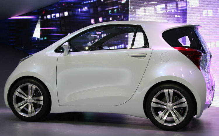 Toyota Iq Concept