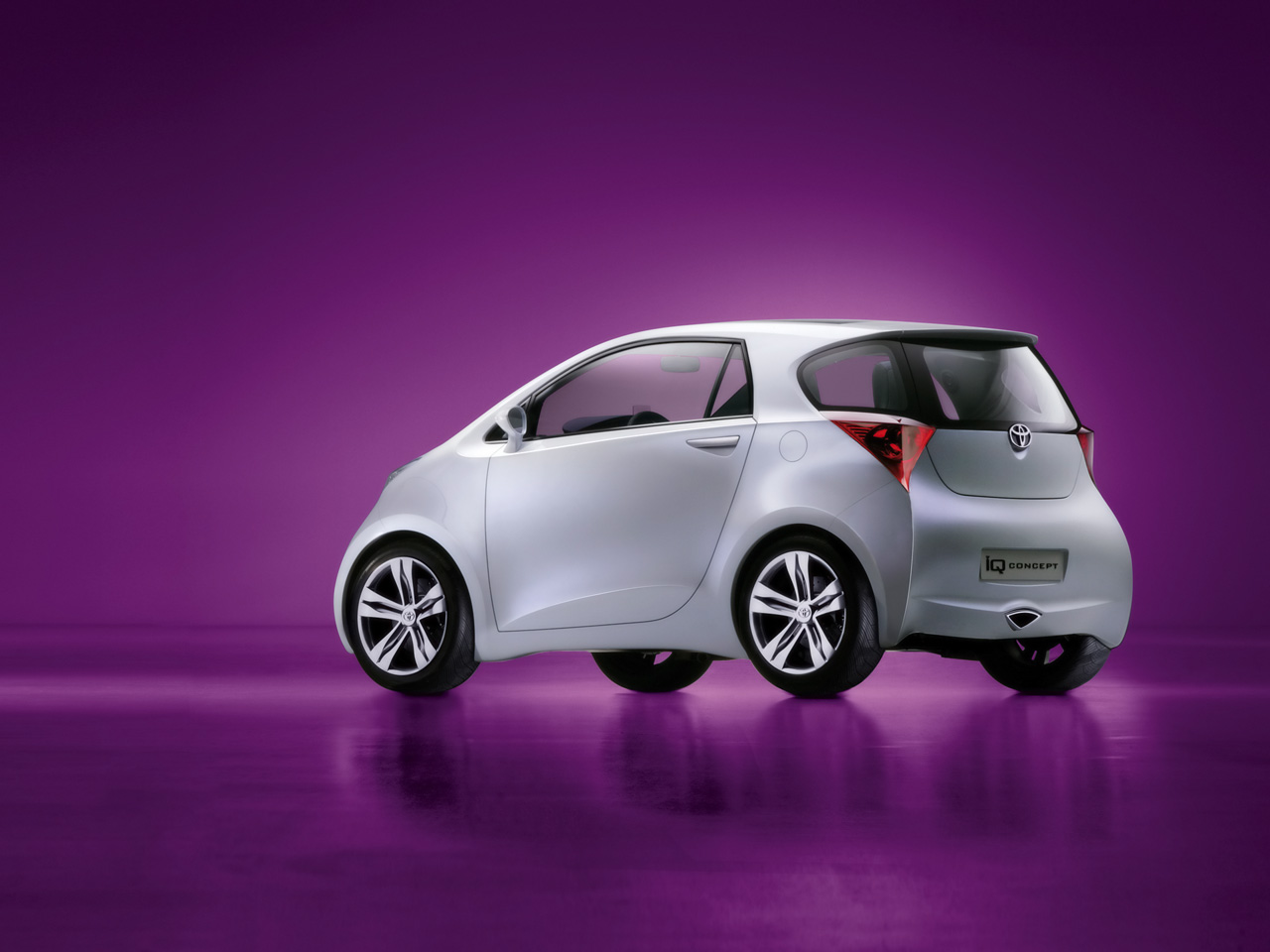 Toyota Iq Concept