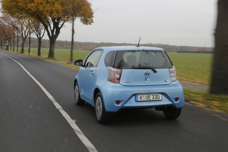 Toyota Iq Electric