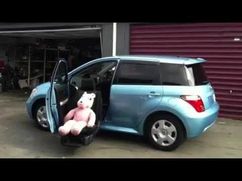 Toyota Ist 2012