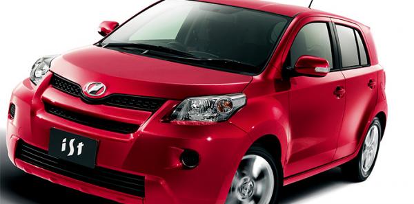 Toyota Ist 2013