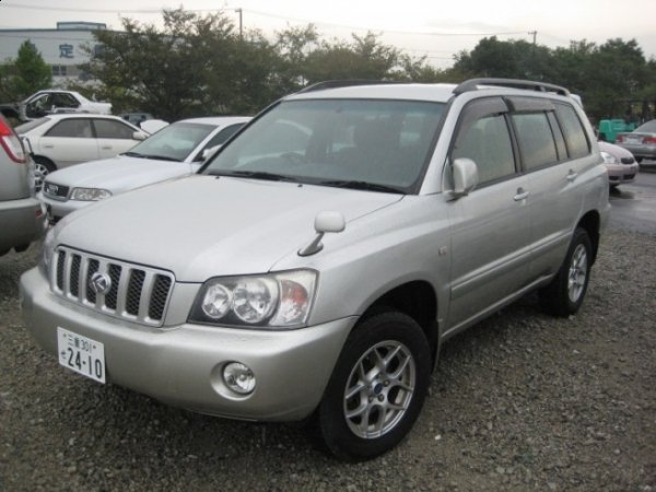 Toyota Kluger 2001