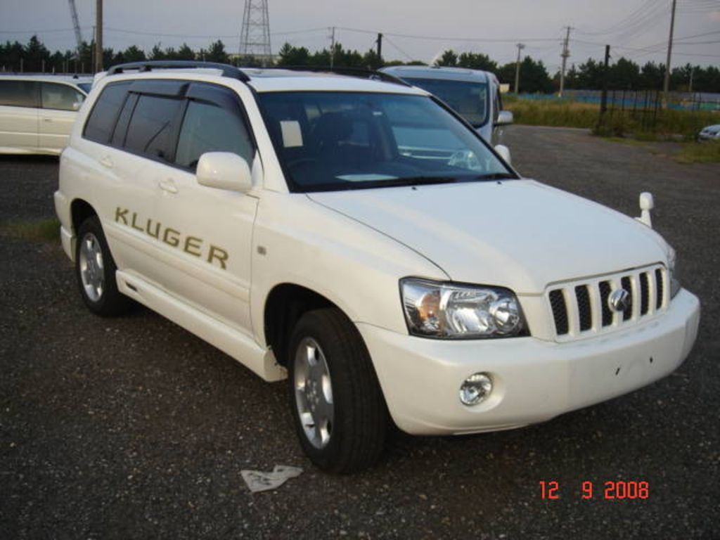 Toyota Kluger 2002