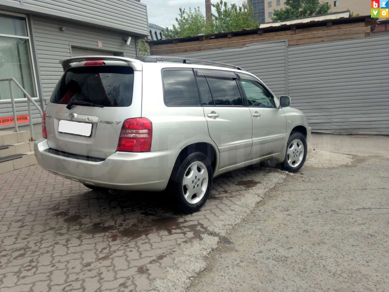 Toyota Kluger 2002