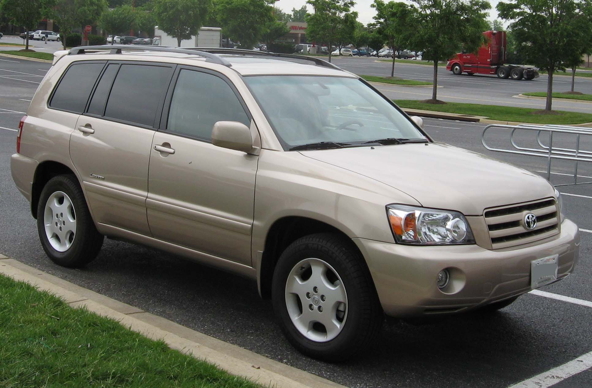 Toyota Kluger 2004
