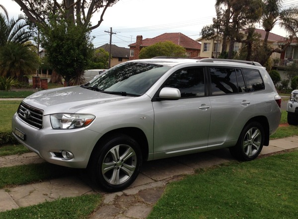 Toyota Kluger 2008