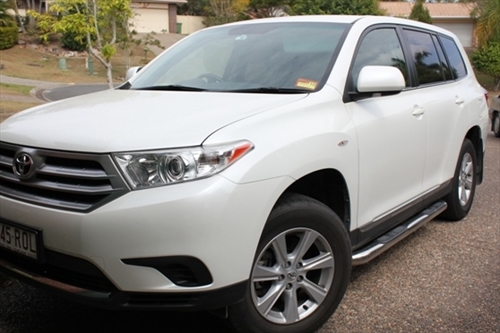 Toyota Kluger 2010