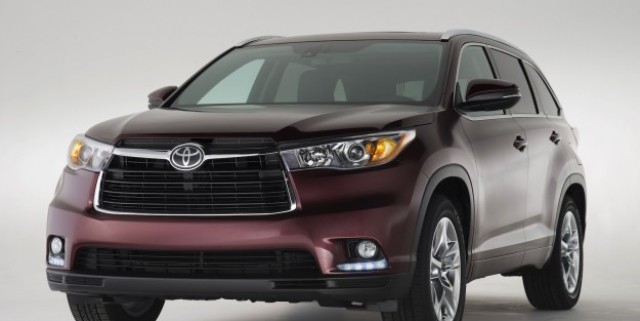 Toyota Kluger 2013