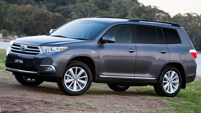 Toyota Kluger 2013
