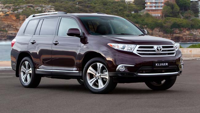 Toyota Kluger 2013