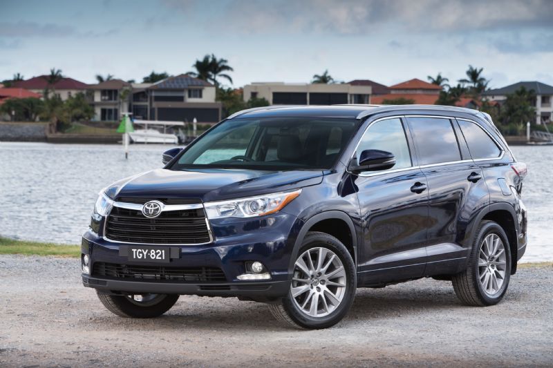 Toyota Kluger 2014