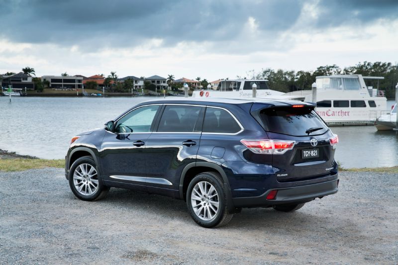 Toyota Kluger 2014
