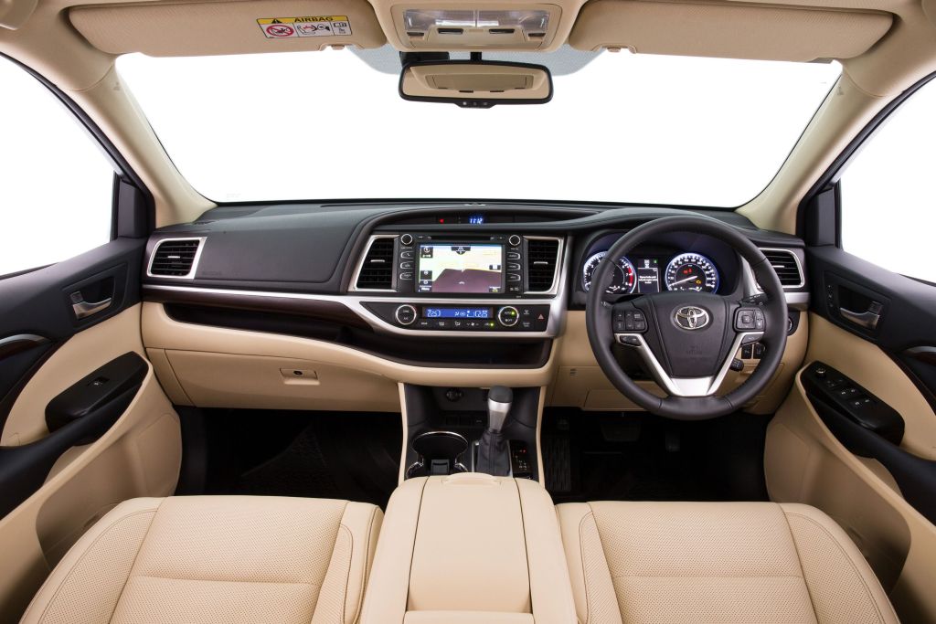 Toyota Kluger 2014
