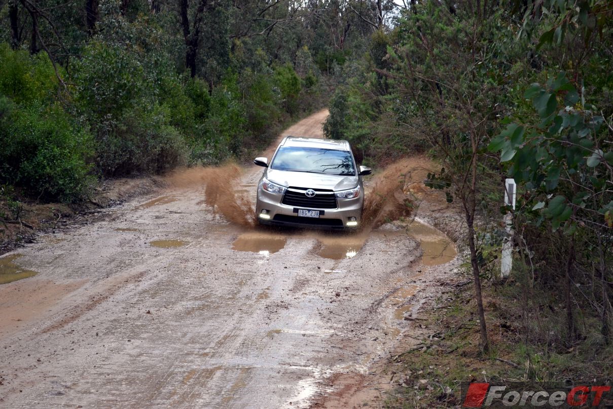 Toyota Kluger Off Road