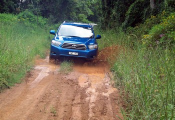 Toyota Kluger Off Road
