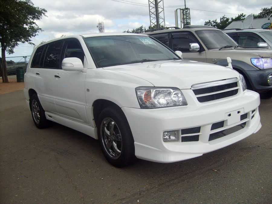 Toyota Kluger V