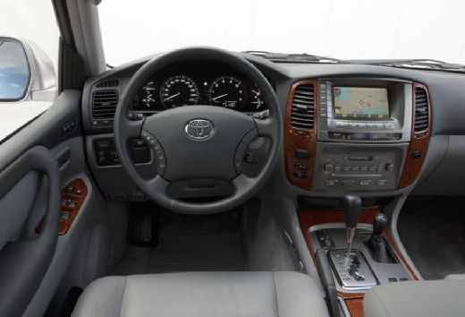 Toyota Land Cruiser 2005