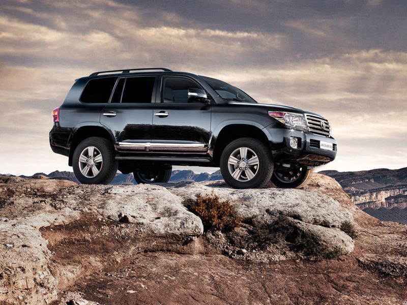 Toyota Land Cruiser Hybrid